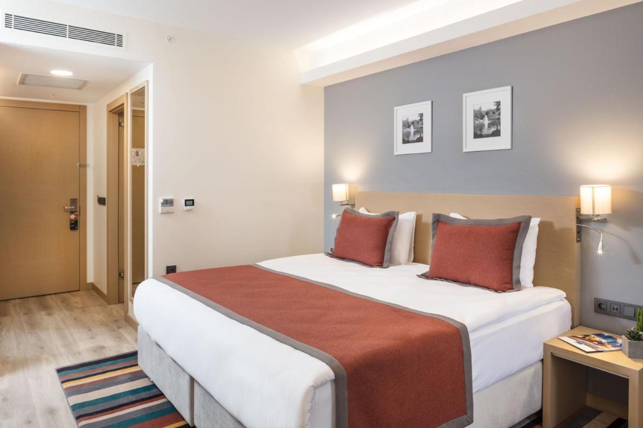 Готель Tryp By Wyndham Ankara Oran Номер фото